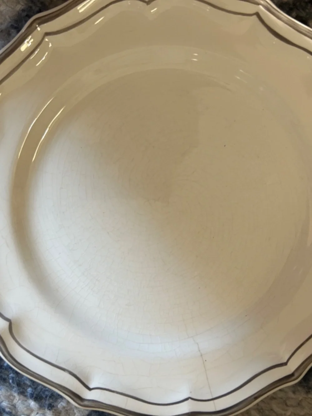 Gien Filets Taupe (1) dinner and (1) salad plate. Dishwasher safe. Read details